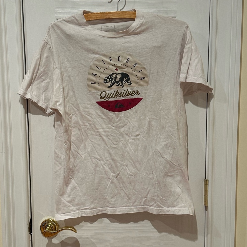 Quiksilver California Bear White Tee, Size Large